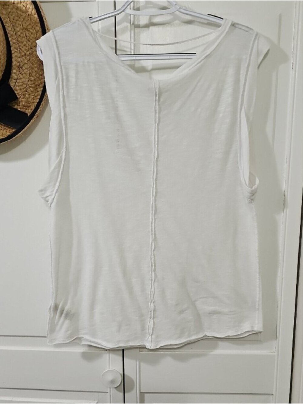 Women's White V-Neck Tank - Picture 4 of 4